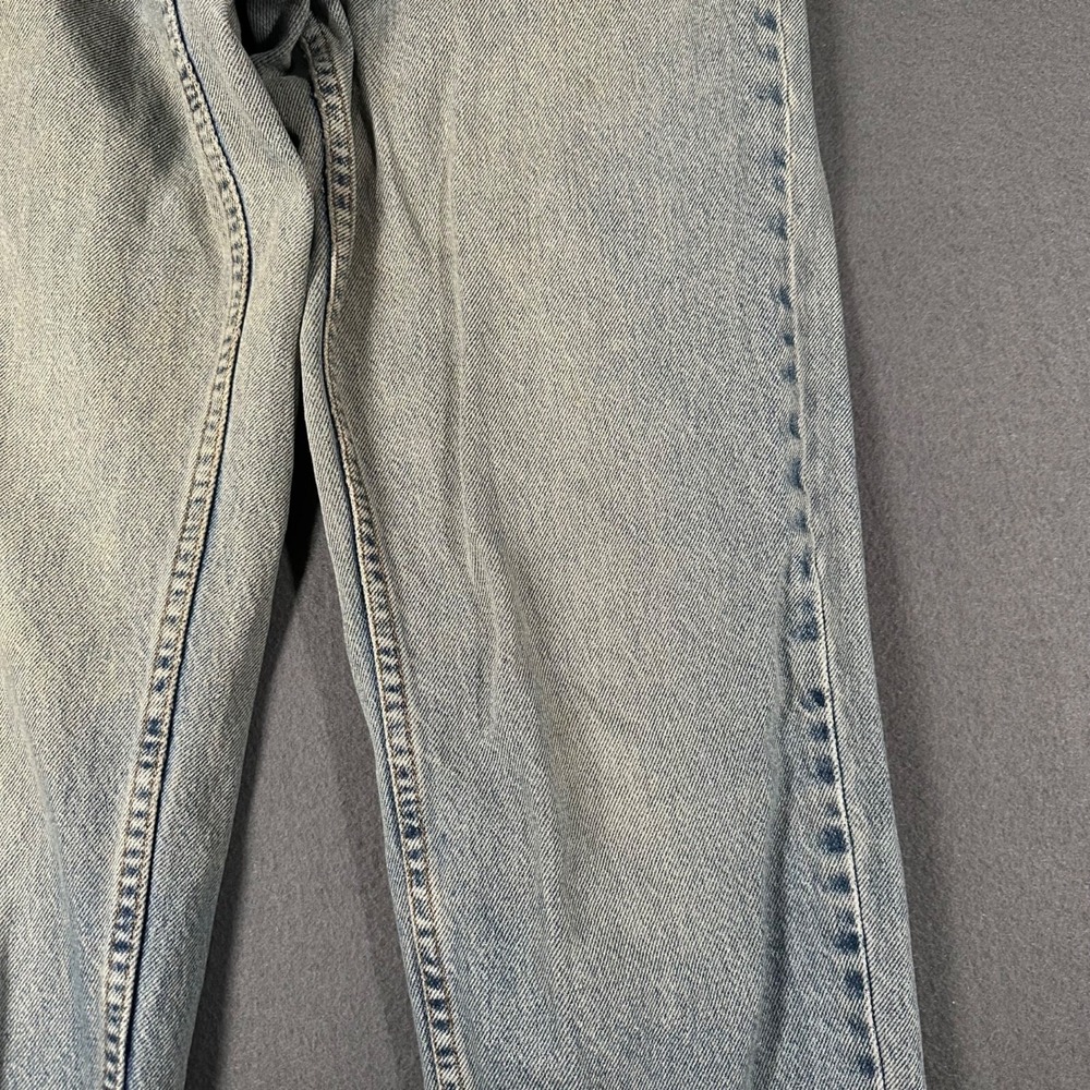 Vtg 90s Levis Jeans Womens 11 Jr Relaxed Fit Tapered Leg Light Wash Stained USA - Picture 5 of 14